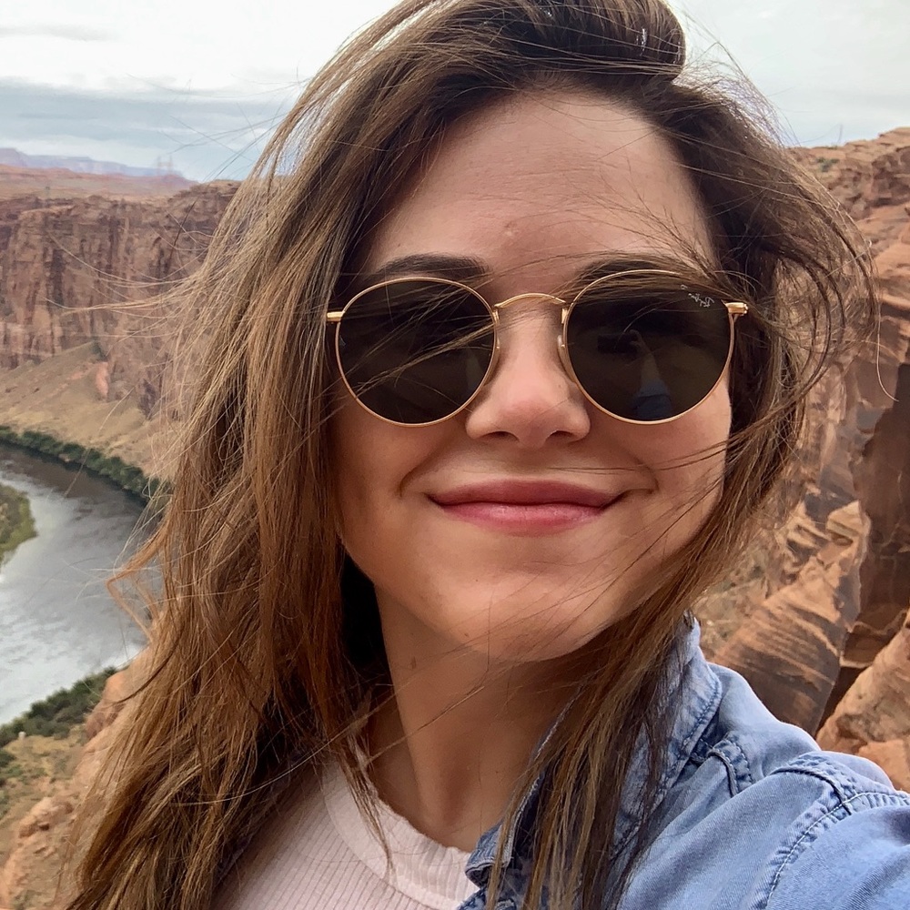 Meet your Posher, Amanda